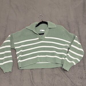 Hollister Striped Green and White Women's Sweater
